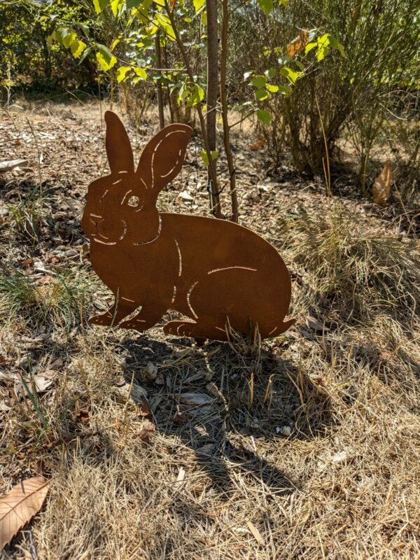 Lapin taille réelle acier rouillé – Image 5