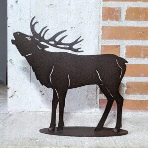 Cerf qui brame petit modèle sur socle acier