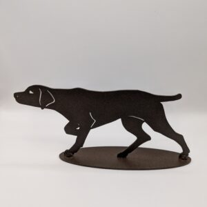 Chien d’arrêt sur socle acier